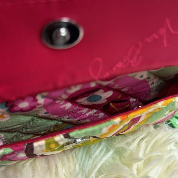 Vera Bradley, all in one iconic Crossbody bag wallet card holder - Picture 6 of 8